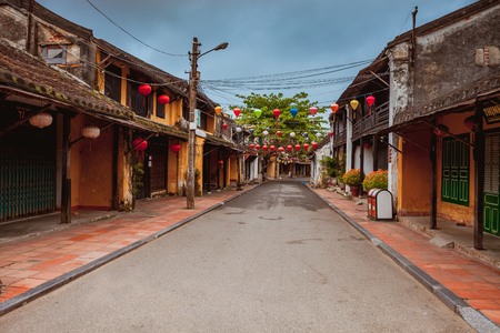 HOI AN, VIETNAM - MARCH 19, 2017: Morning in Hoi An ancient townのeditorial素材