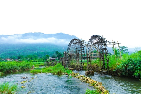 Pu Luong water wheel on stream, Thanh Hoa, Vietnamの写真素材