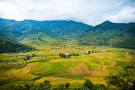 MUCANGCHAI, VIETNAM, September 29, 2018: Rice fields on terraced. Fields are prepared for planting rice. Lim Mong, Huyen Mu Chang Chai, Northen Vietnamのeditorial素材