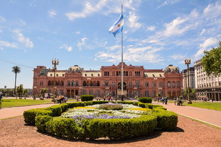 Buenos Aires, Argentina - October 30, 2016: Casa Rosada in the Plaza de Mayo in Buenos aires with tourist in a sunny day.のeditorial素材