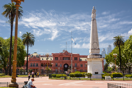Buenos Aires, Argentina - October 30, 2016: Casa Rosada in Plaza de Mayo in Buenos aires with tourist in a sunny day.のeditorial素材