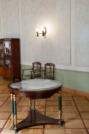 ST. PETERSBURG, RUSSIA-APREL 24 2016: A communicating room of lyceum in Pushkin. Lyceum-strainnoye educational institution in which eminent persons of Russia were brought upのeditorial素材