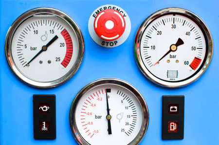 Pressure Gauges with button emergency