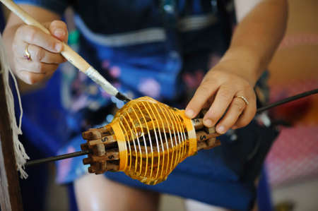 Making lamps hanging from paper