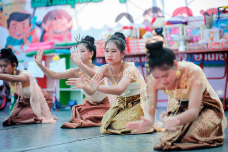 Chiang Mai, Thailand - JANUARY 11, 2020: Energetic Thai children join National Children's Day activities, receiving many prizes Including receiving food and beverages in Saraphi, Chiang Maiのeditorial素材