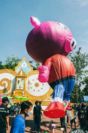 Lamphun, Thailand - November 08, 2022: Fancy Paper Lantern Releasing Contest is held annually in Lamphun Province during Thailand's Loy Krathong Festival.のeditorial素材