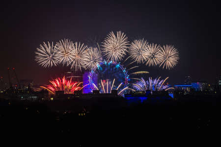 London city - 01 Jan 2020: Fireworks celebrations in London, UKのeditorial素材