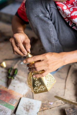 Craftsmen of traditional muslim lantern lamps in Cianjur are called "Lampu Gentur". Lampu Gentur are one of the handicraft products that are characteristic of Cianjur, Indonesia.の写真素材