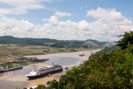 MS Zaandam - Holland America Cruise Line Ship in Panama Canal - 23.10.2013のeditorial素材