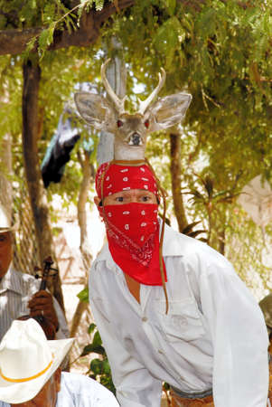 Aztec folk dance, dancers from Loreto, Baja California Sur - Mexico. Posada de las Flores, Loreto, Mexico, 01 April 2010のeditorial素材