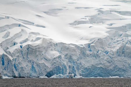 Cruising in Antarctica. Antarctic Peninsula - Palmer Archipelago - Neumayer Channel. Global warming...