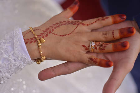 Bride hands coupleの写真素材