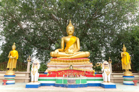 image of color gold Buddha that harbour Thailand temple ,の写真素材