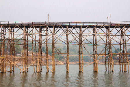 Old wooden bridge in Sangkhlaburi, Kanchanaburi, Thailandの写真素材