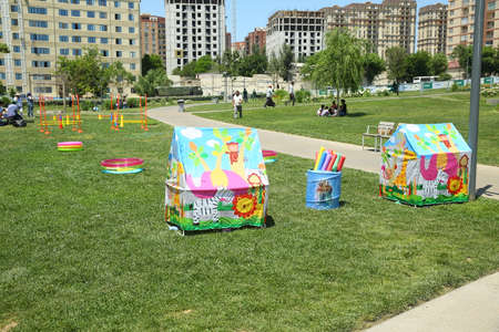 BAKU, AZERBAIJAN - JUNE 1 2019 : Kids festival . In park of Heydar Aliyev Center. Gameのeditorial素材