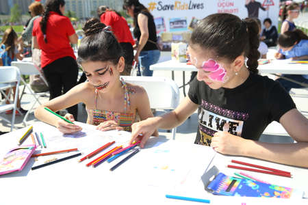 BAKU, AZERBAIJAN - JUNE 1 2019 : Kids festival . In park of Heydar Aliyev Center. Children paintingのeditorial素材