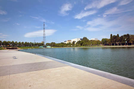 Baku zoological park . Bak Zooloji Park . artificial lake in the park Dede Korkud . Light clouds with blue sky . Dada Korkut Park .の写真素材