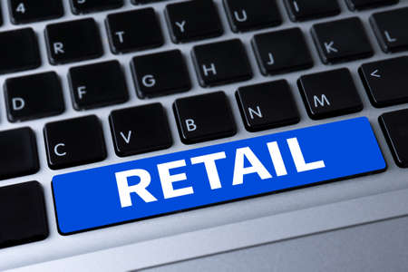 RETAIL CONCEPT a message on keyboardの写真素材
