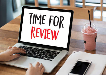 Online Reviews Evaluation time for review  Inspection Assessment Auditingのeditorial素材