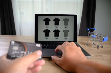 Business people use Technology E-commerce Internet Global Marketing Purchasing Plan and Bank Ecommerce Conceptの写真素材