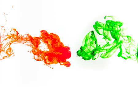 Red and Green in Water on whiteの写真素材