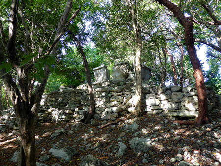 Maya pyramid temple ruins in Yucatan in Mexicoの写真素材