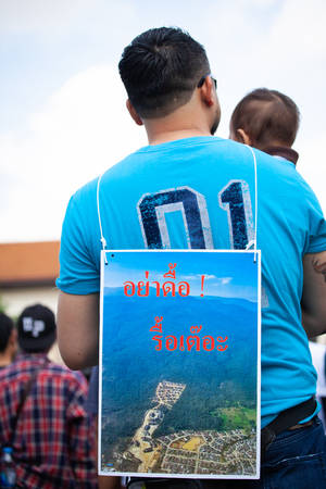 Chiang Mai, Thailand-April 29, 2018: Crowd remonstrate against housing project of appeal court in the forest.のeditorial素材