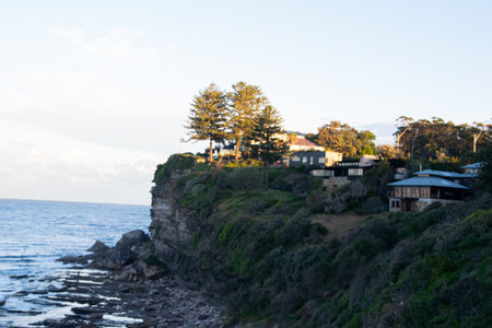 Panoramic top view of the Australian landscapes beach and houses on the cliffのeditorial素材