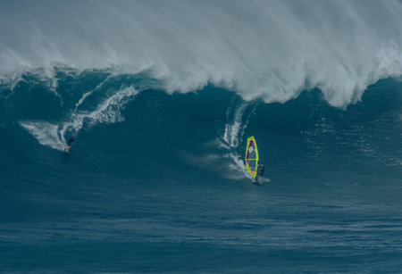Sport photography. Jaws swell on International surfing event in Maui, Hawai 2021 December.のeditorial素材