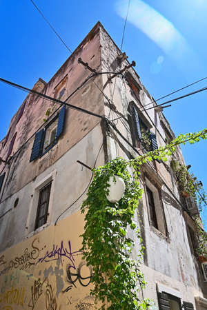 Limestone houses on the coast of Croatiaの写真素材