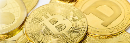 Baner Bitcoin Cryptocurrency isolated white, Panorama of gold coin, mining, future money