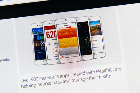 PARIS, FRANCE - MAR 9, 2015: Apple Computers event keynote tweets close up seen on iMac with the newly HealthKit appls count as seen on 9 March, 2015のeditorial素材
