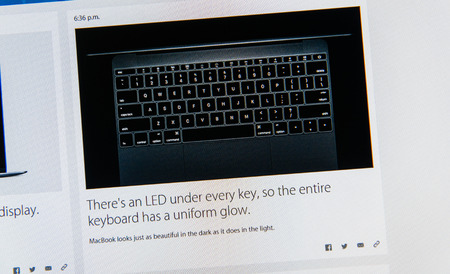 PARIS, FRANCE - MAR 9, 2015: Apple Computers event keynote tweets close up seen on iMac with the newly LED under every key for a uniform glow launched  as seen on 9 March, 2015のeditorial素材