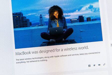 PARIS, FRANCE - MAR 9, 2015: Apple Computers event keynote tweets close up seen on iMac with the newly MacBook designed for a wireless world as seen on 9 March, 2015のeditorial素材