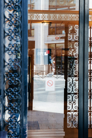 PARIS, FRANCE - AUGUST 18, 2014: BPE Headquarter Banque Privee Europeenne in Paris, France. BPE is part from La Banque Postale, French Post bankのeditorial素材