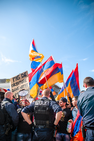 STRASBOURG, FRANCE - APR 8, 2016: Armenian diaspora protest outside Azerbaijan Embassy against the 2016 clashes in Nagorny-Karabakh, the region disputed by Armenia and Azerbaijanのeditorial素材
