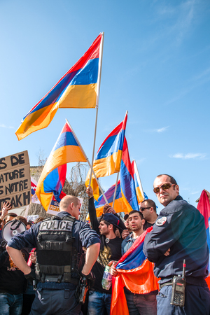 STRASBOURG, FRANCE - APR 8, 2016: Armenian diaspora protest outside Azerbaijan Embassy against the 2016 clashes in Nagorny-Karabakh, the region disputed by Armenia and Azerbaijanのeditorial素材