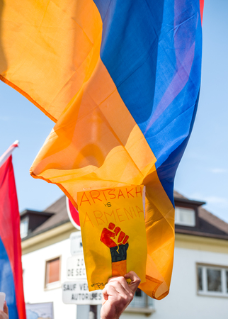 STRASBOURG, FRANCE - APR 8, 2016: Armenian diaspora protest outside Azerbaijan Embassy against the 2016 clashes in Nagorny-Karabakh, the region disputed by Armenia and Azerbaijanのeditorial素材