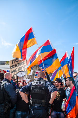 STRASBOURG, FRANCE - APR 8, 2016: Armenian diaspora protest outside Azerbaijan Embassy against the 2016 clashes in Nagorny-Karabakh, the region disputed by Armenia and Azerbaijanのeditorial素材