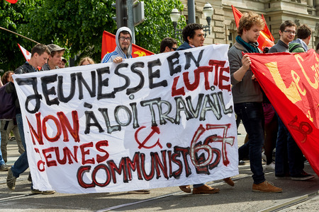 STRASBOURG, FRANCE - MAY 19, 2016: Young say no to labor low placard during a demonstrations against proposed French government's labor and employment law reformのeditorial素材