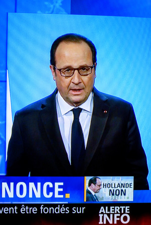 PARIS, FRANCE - DEC 1, 2016: Francois Hollande at French Television address to the Nation that he will not seek re-election as president of Franceのeditorial素材
