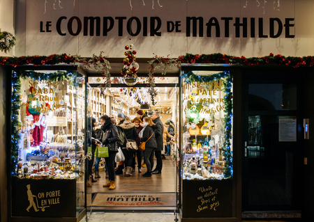 STRASBOURG, FRANCE - NOV 29, 2017: Le comptoir de Mathilde gourmet souvenir shop in central Strasbourg with people admiring the goods shopping for Christmasのeditorial素材