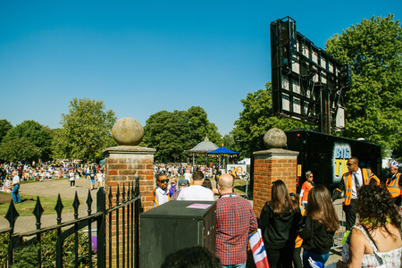 WINDSOR, BERKSHIRE, UNITED KINGDOM - MAY 19, 2018: Security cheks at the entrance to live streaming of royal wedding marriage celebration of Prince Harry and Meghan Markle - live-tv streamingのeditorial素材