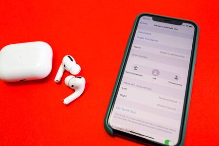 Paris, France - Oct 30, 2019: Noise control menu on the display of iphone 11 pro for the new Apple Computers AirPods Pro headphones with Active Noise Cancellation for immersive soundのeditorial素材