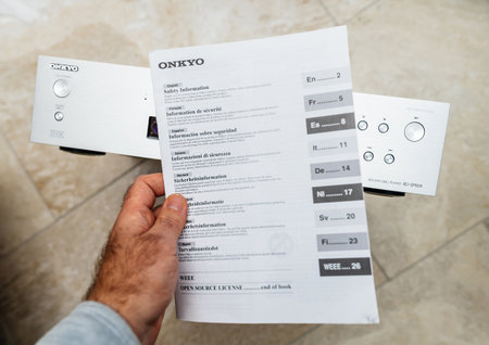 user manual of Onkyo BD-SP809 top-of-the-range Blu-ray deckのeditorial素材