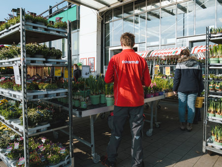 A Shoppers Delight: Exploring a German Floral Marketのeditorial素材
