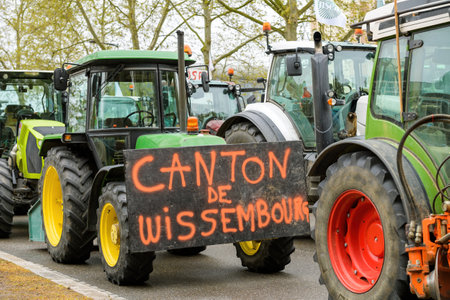 Thousand Tractors Roll in Strasbourg for Farmer Protestsのeditorial素材
