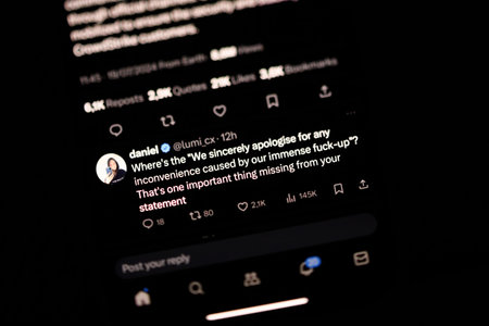 Paris, France - Jul 20, 2024: The CEO of CrowdStrike, George Kurtz, is seen tweeting an update about the companys efforts to resolve the widespread IT outage caused by a defect in a Windows content updateのeditorial素材