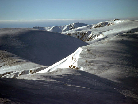 Winter and snow landscape with Godeanu Mountains, Charpatians Mountains in Romaniaの写真素材