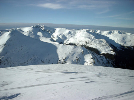 Winter and snow landscape with Godeanu Mountains, Charpatians Mountains in Romaniaの写真素材